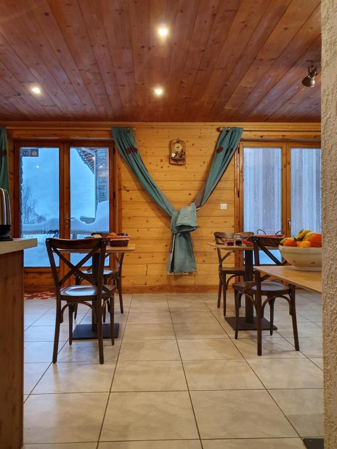Chalet Le Bois Joli Bonneval-sur-Arc Exterior photo